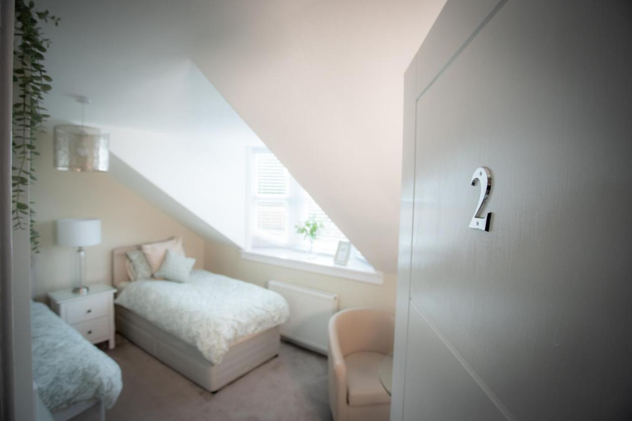 4 Private Bedroom House With 3 Parking Spaces Free Perth Buitenkant foto